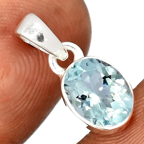 Aquamarine Faceted Pendant