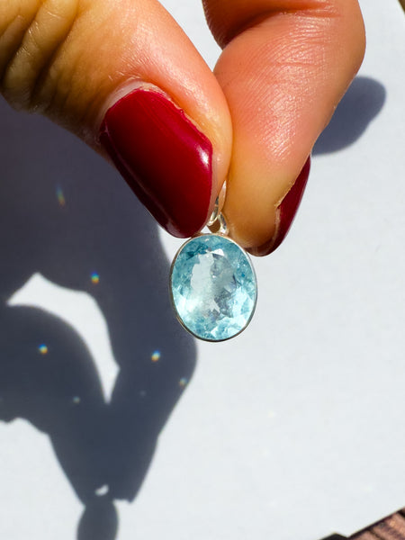 Aquamarine Faceted Pendant