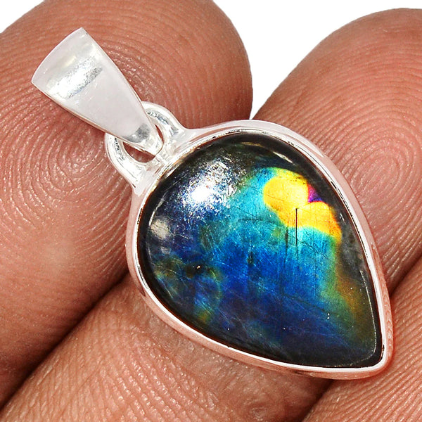 Spectrolite Pendant